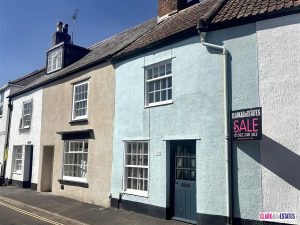 Denver Road, Topsham