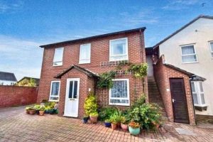 Pound Close, Topsham