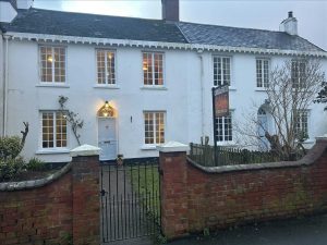 Victoria Road, Topsham