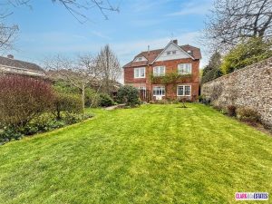 Station Road, Topsham